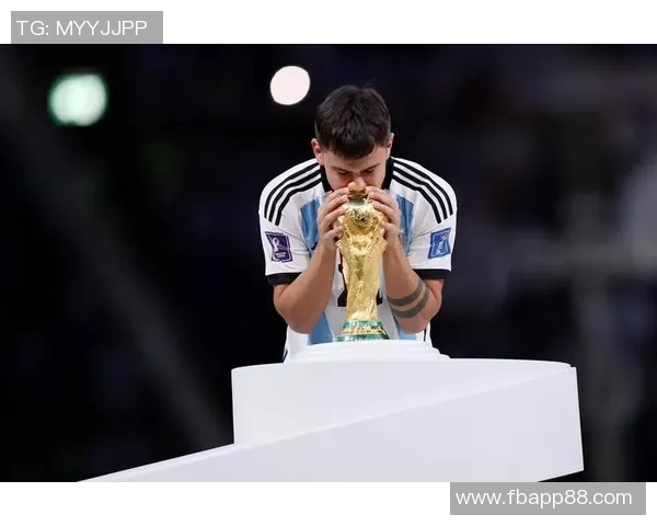 迪巴拉罗马生涯首次罚丢点球19次主罚记录遭遇终结 迪巴拉罗马生涯首次罚丢点球19次主罚记录遭遇终结