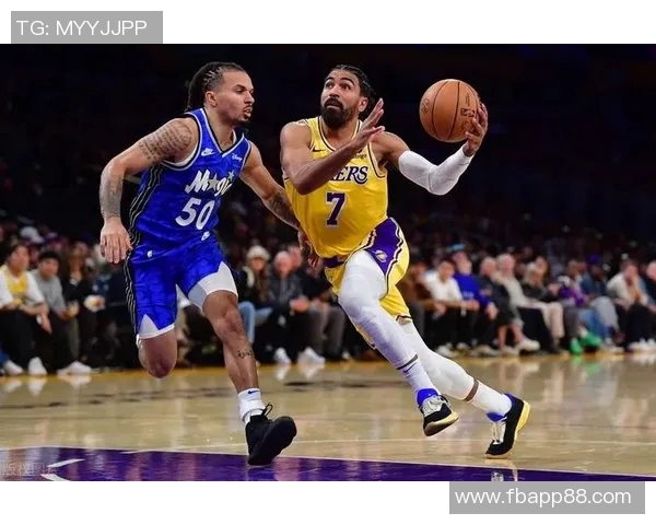 文森特谈与范德比尔特同场竞技的感受及其状态回暖的喜悦 文森特谈与范德比尔特同场竞技的感受及其状态回暖的喜悦