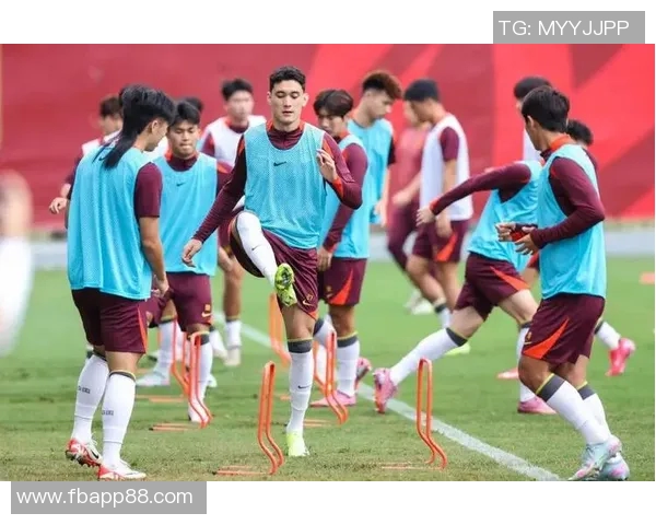 东体报道U22国足将于11月举行四国赛邀请越南队参与并于12月启动集训 东体报道U22国足将于11月举行四国赛邀请越南队参与并于12月启动集训