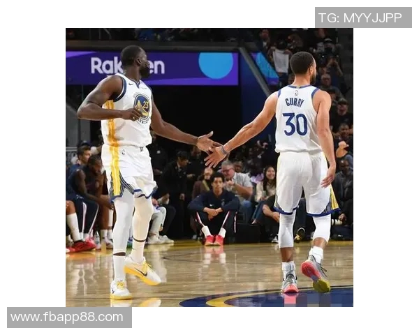 戴格诺特称赞卡森华莱士对库里的防守表现出色展现团队防守实力