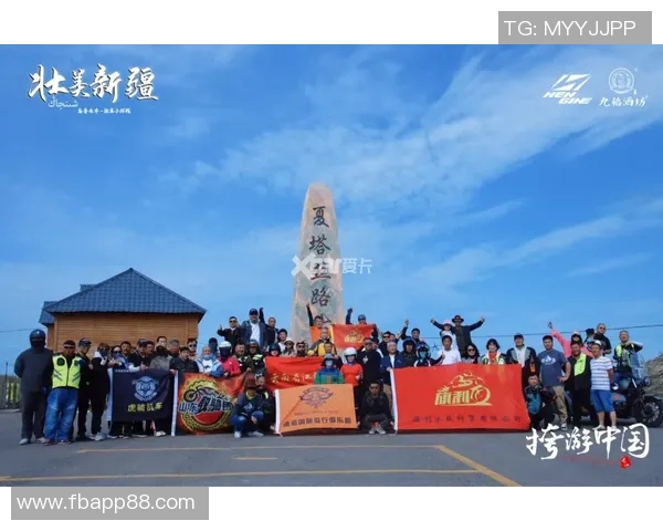 在迪拜商场偶遇巴尔德吾米提江与U22全员共游哈利法塔的奇妙之旅